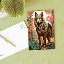 Load image into Gallery viewer, Wildlife of the US Postcards - Minnesota - Timberwolf